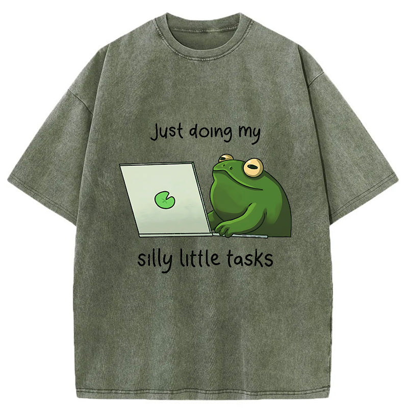 Unisex Silly Frog Is Working Washed T-Shirt