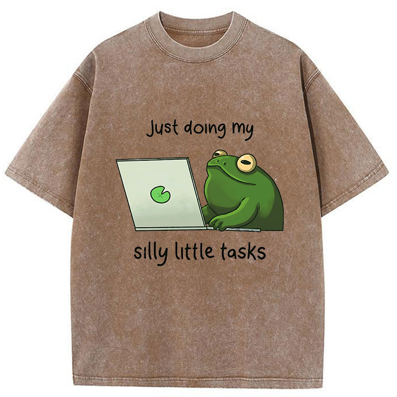 Unisex Silly Frog Is Working Washed T-Shirt