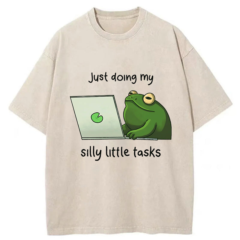Unisex Silly Frog Is Working Washed T-Shirt