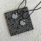 Hand woven ice penetrating cat necklace