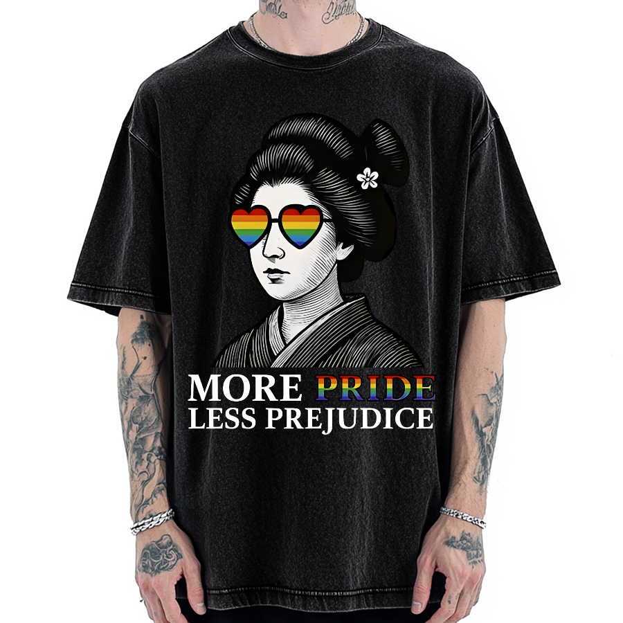 Geisha Wearing Sunglasses Vintage Washed T-shirt