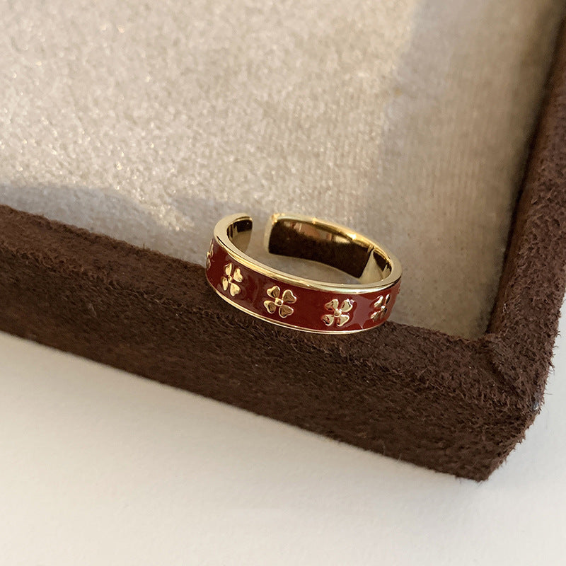 Christmas Red Clover Ring