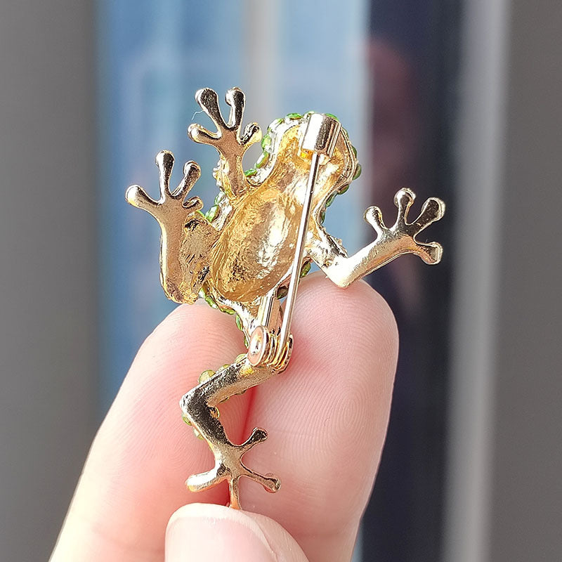 Stylish & Versatile Diamond Frog Pin