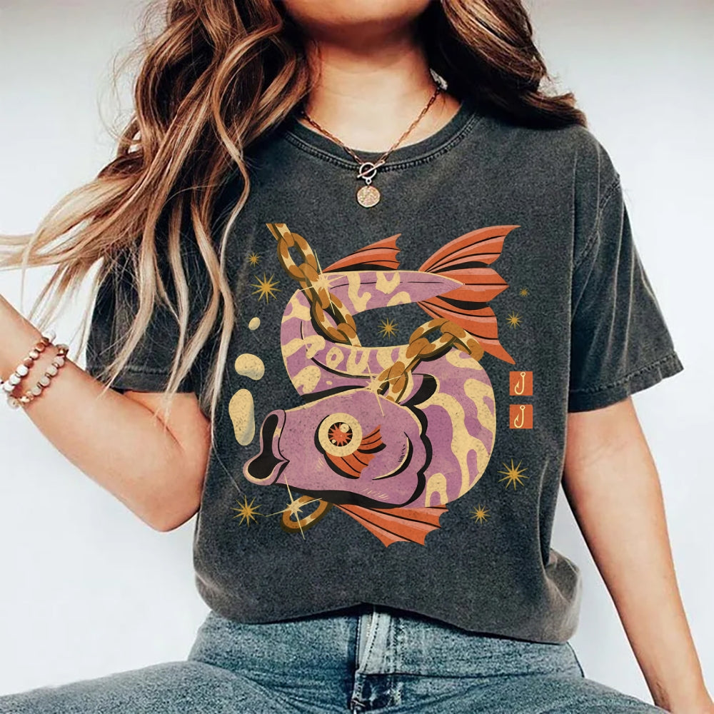Unisex Vintage Fish Printed Washed Tee