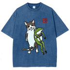 Unisex Cat Holding A Frog Printed Washed Tee