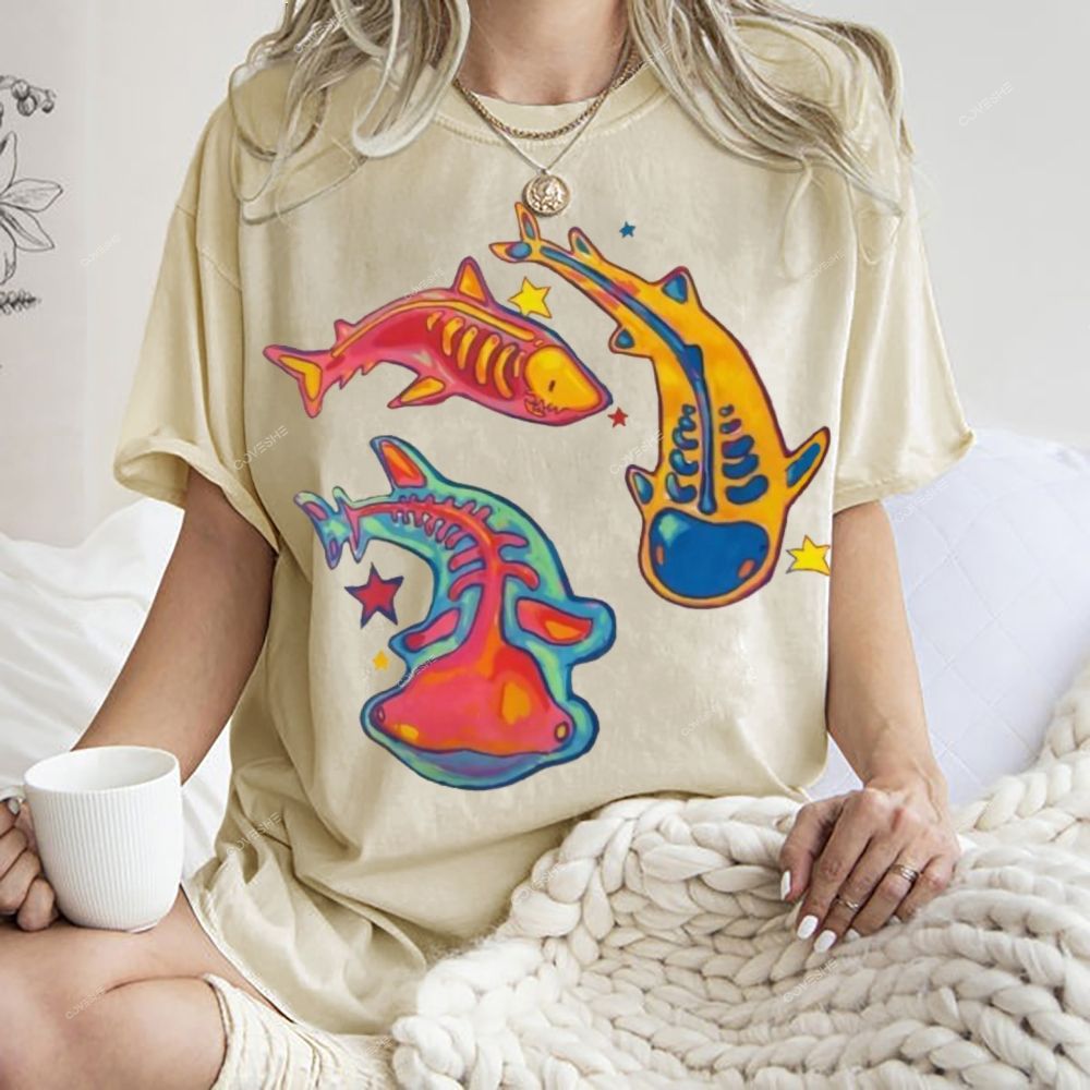 Unisex Colorful Cartoon Fish Printed Washed Tee