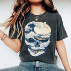 Unisex Japanese Wave Skull Printed Washed Tee