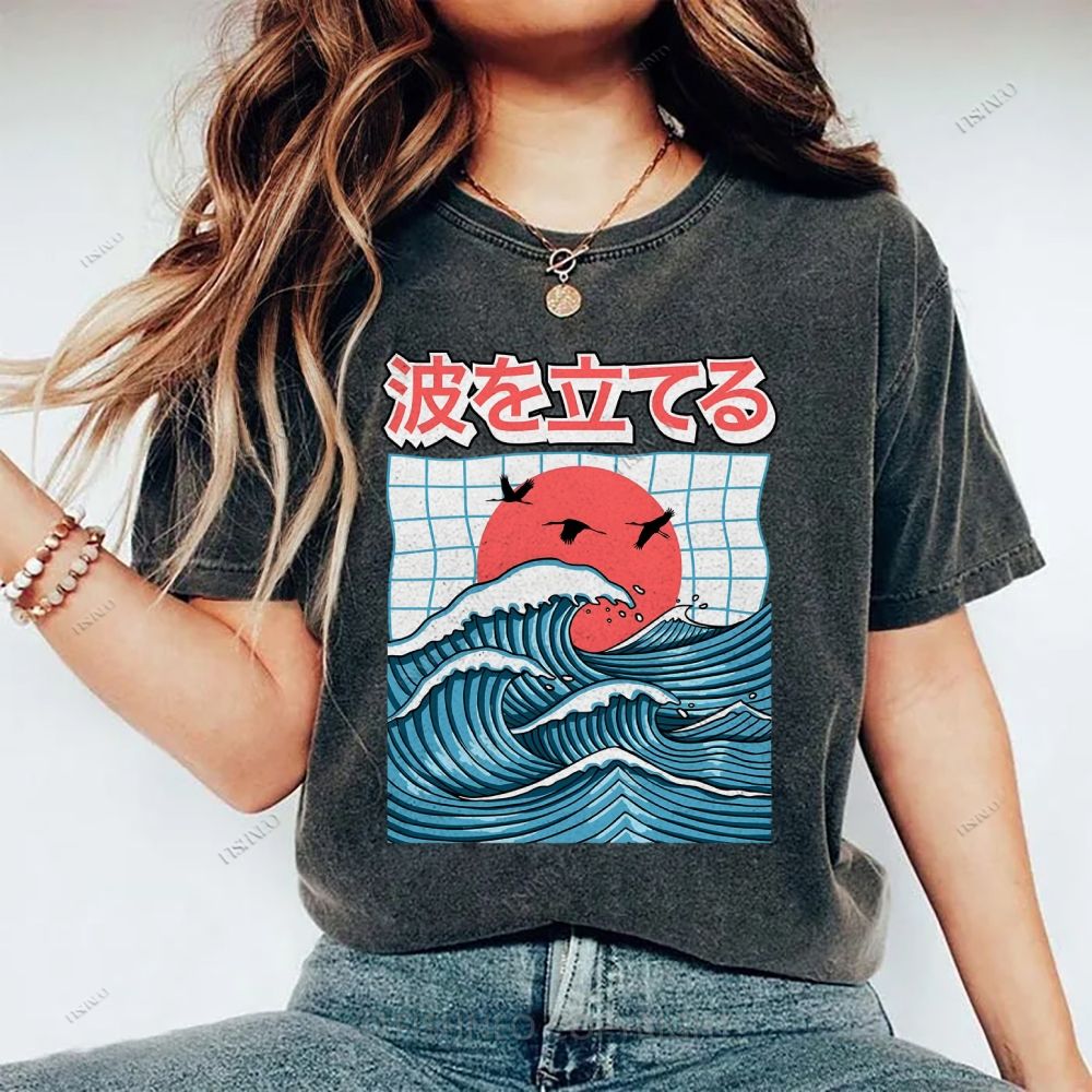 Unisex Japanese Waves Printed Washed Tee