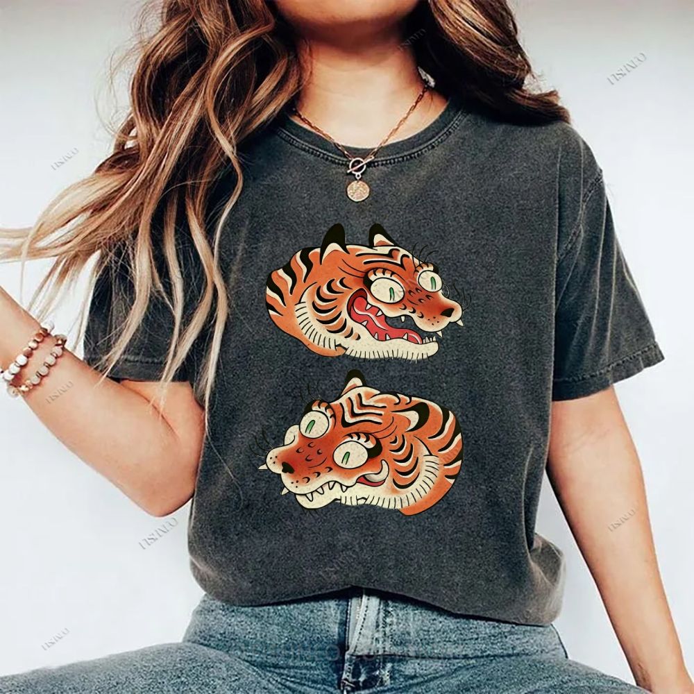 Unisex Vintage Tiger Printed Washed Tee