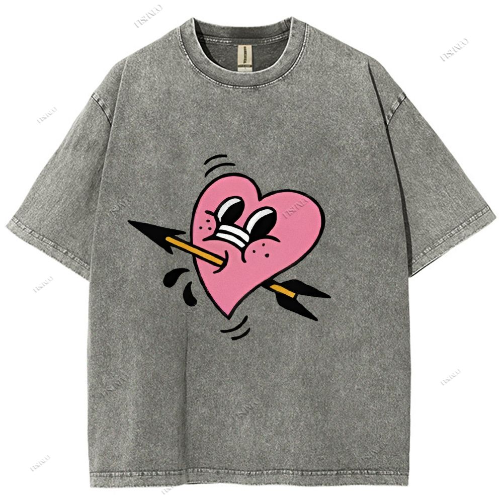 Unisex Pink Heart With Arrow Printed Washed Tee