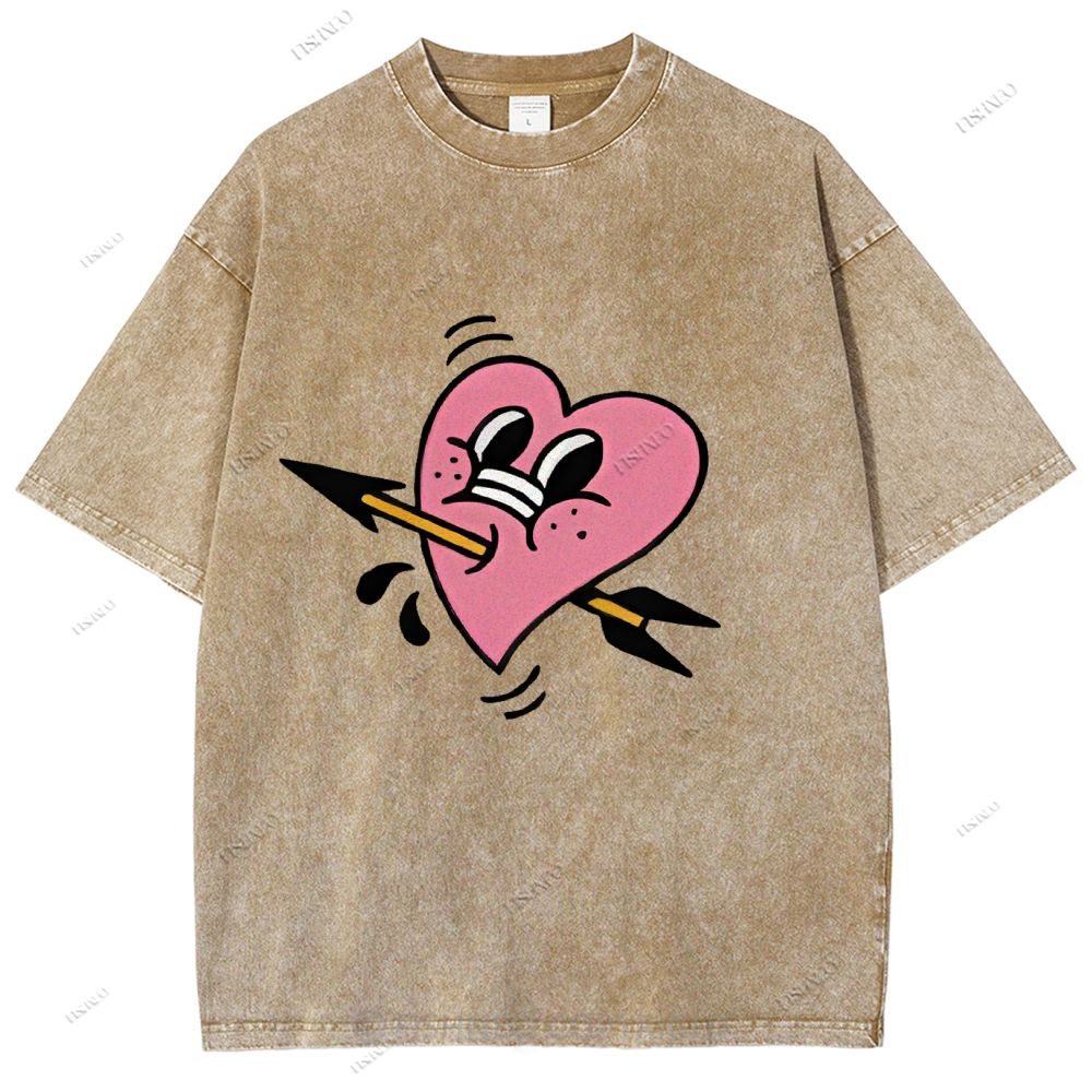 Unisex Pink Heart With Arrow Printed Washed Tee