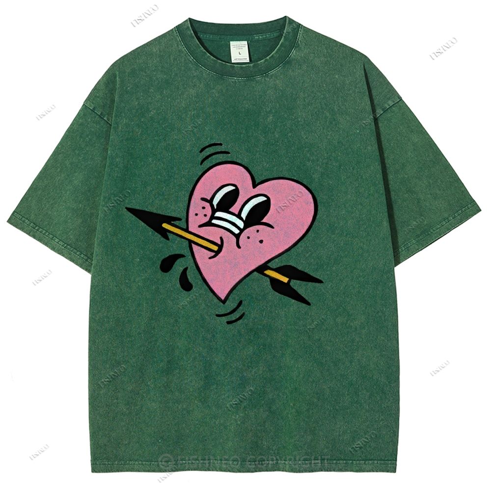 Unisex Pink Heart With Arrow Printed Washed Tee