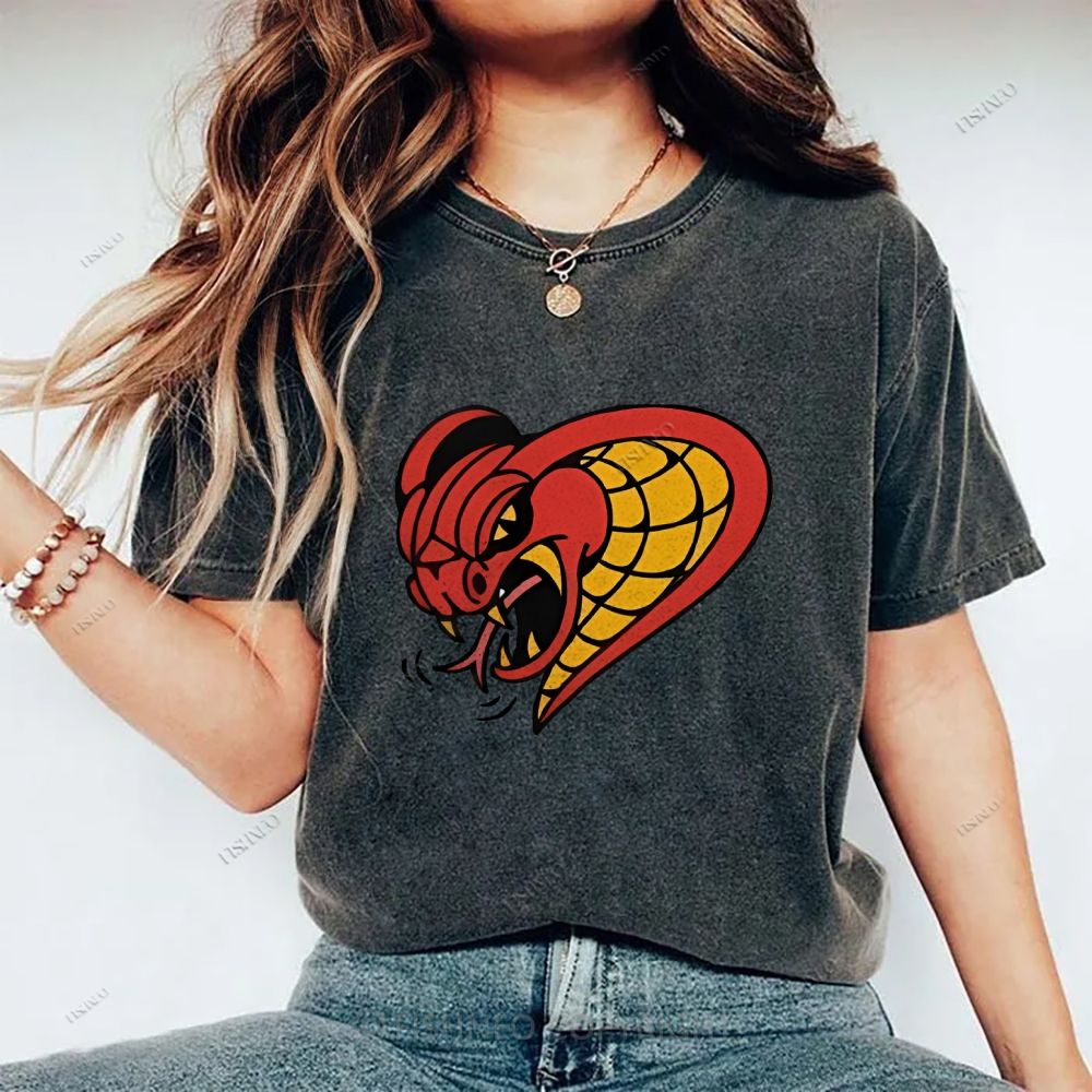 Unisex Vintage Angry Snake Printed Washed Tee
