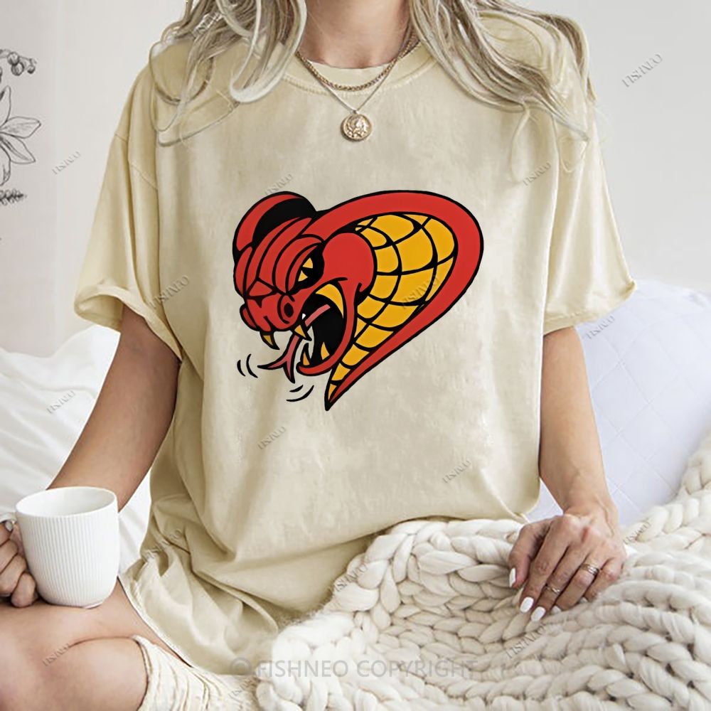 Unisex Vintage Angry Snake Printed Washed Tee