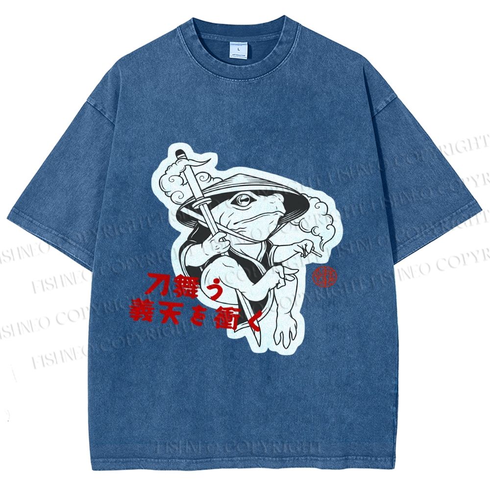 Unisex Japanese Vintage Frog Samurai Smoking Printed Washed Tee