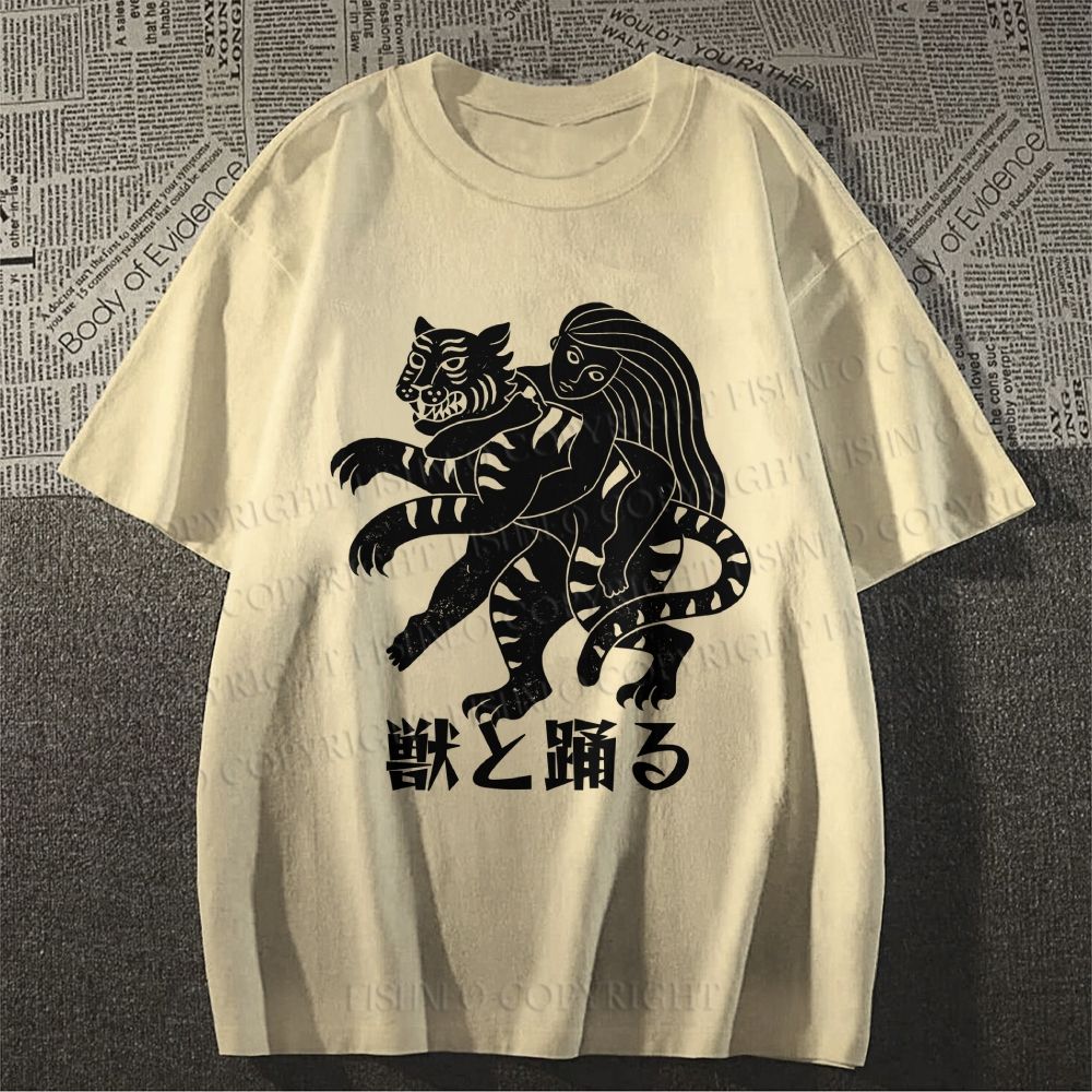 Unisex Vintage Japanese Tiger Dancing With Woman Classic Cotton T-shirt