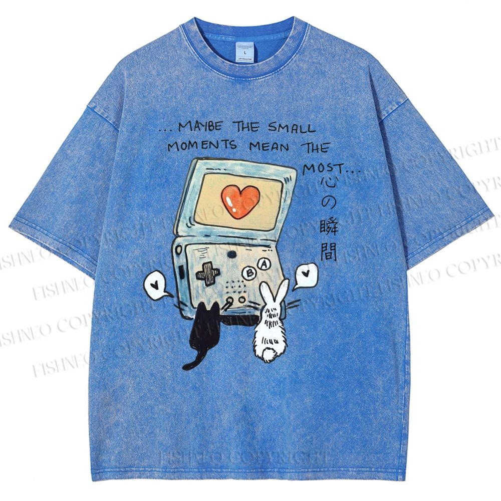 Unisex Heart Moment Printed Washed Tee