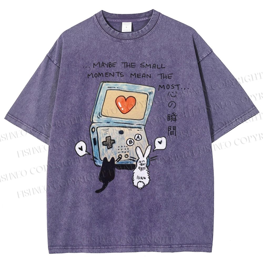 Unisex Heart Moment Printed Washed Tee