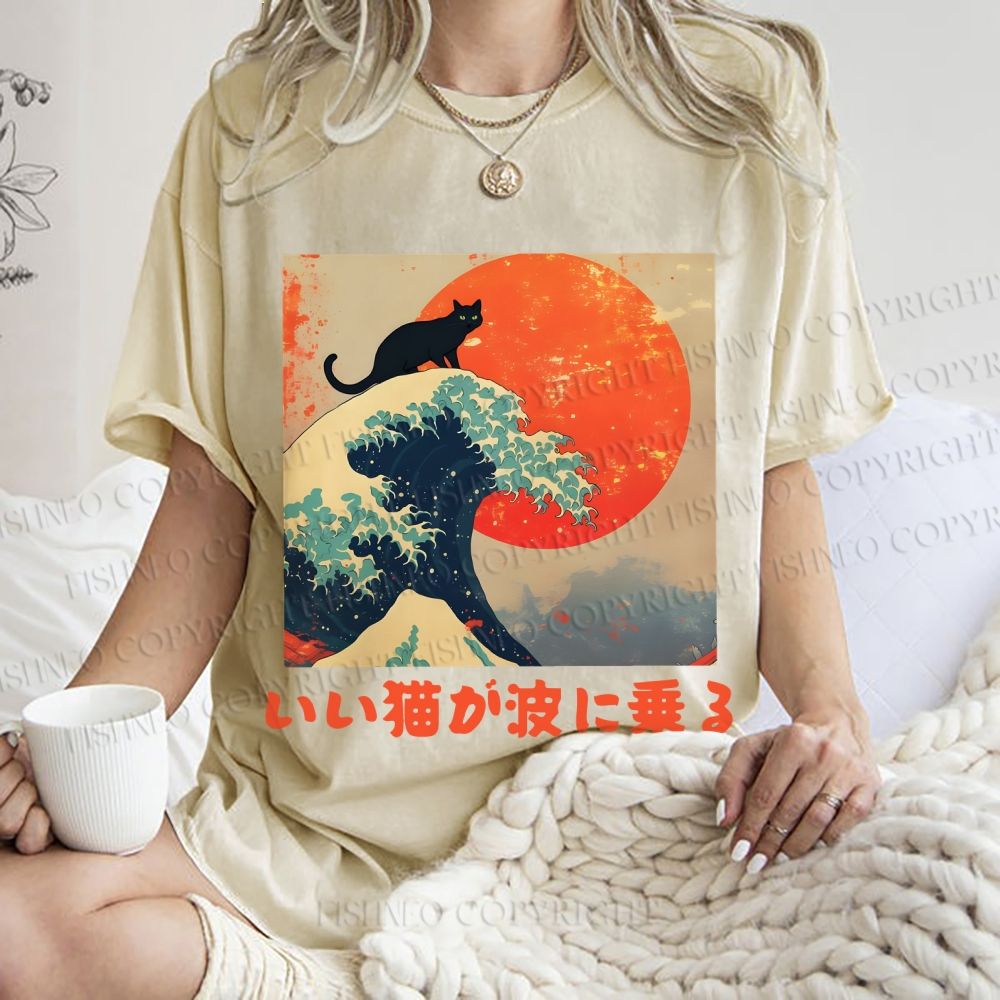 Unisex Japanese Cat Sea Wave Printed Washed Tee