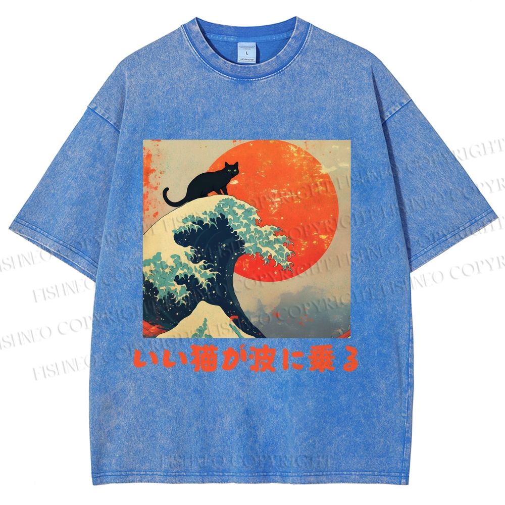 Unisex Japanese Cat Sea Wave Printed Washed Tee