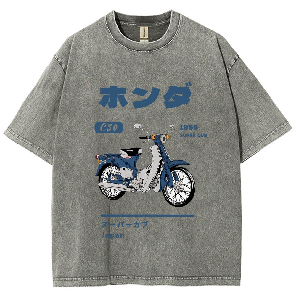 Honda C50 Super Cub Motorcycle Vintage Wash Japanese Design T-Shirt