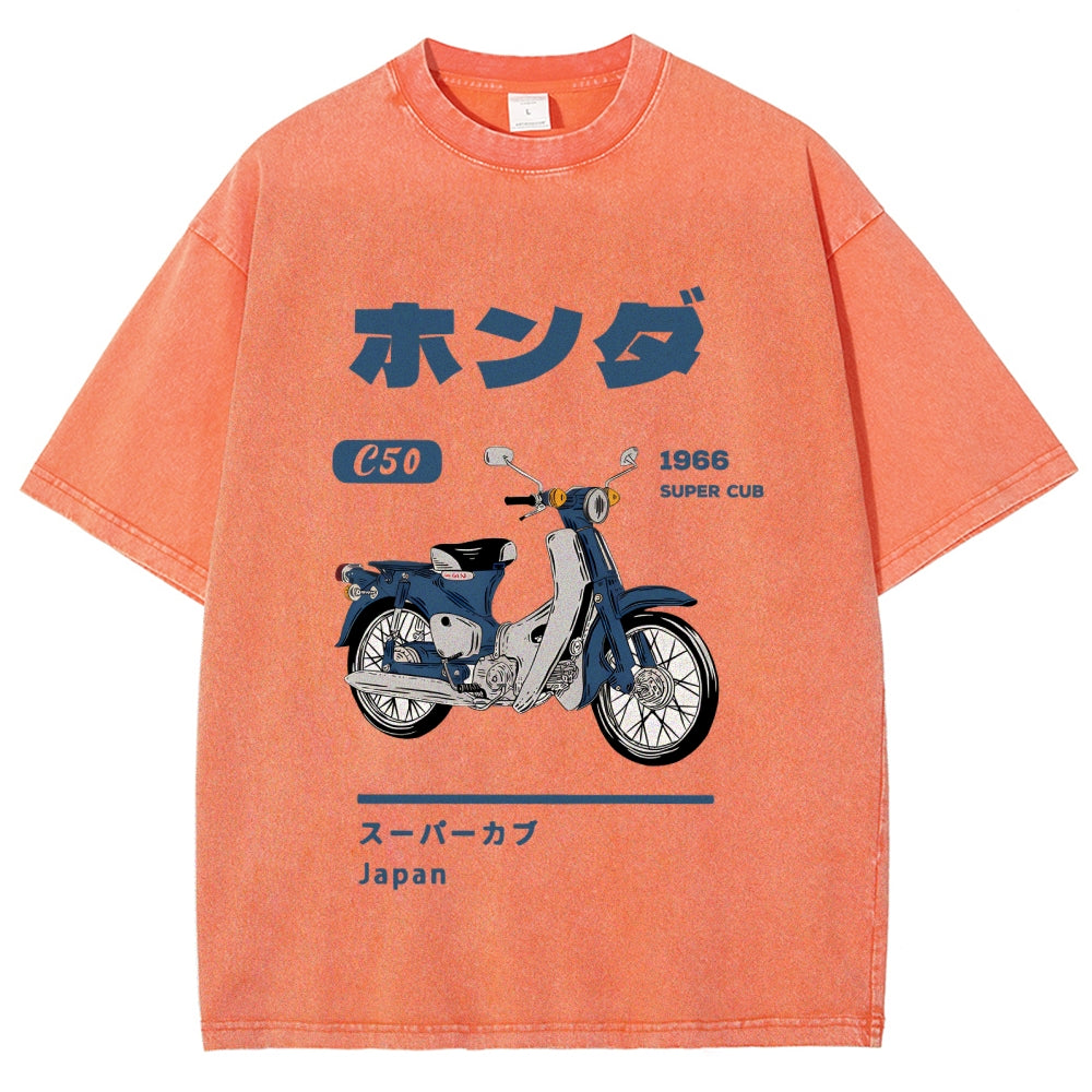 Honda C50 Super Cub Motorcycle Vintage Wash Japanese Design T-Shirt