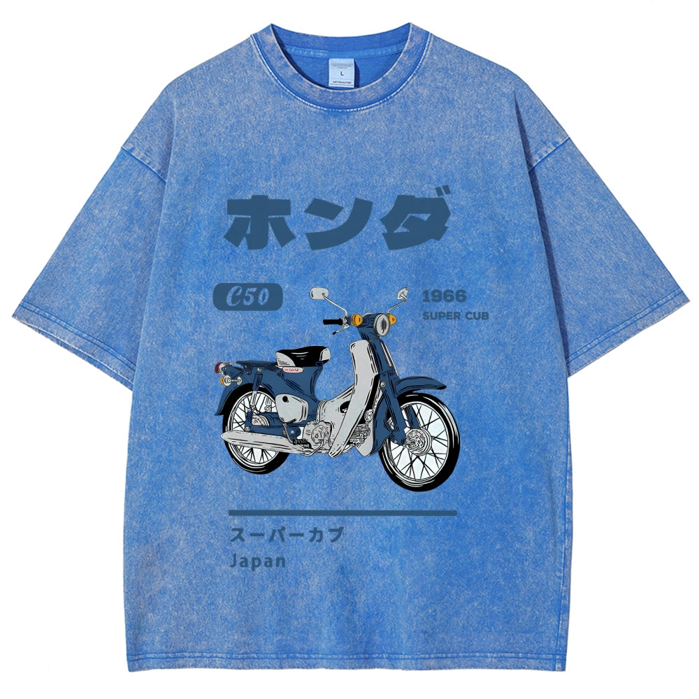 Honda C50 Super Cub Motorcycle Vintage Wash Japanese Design T-Shirt