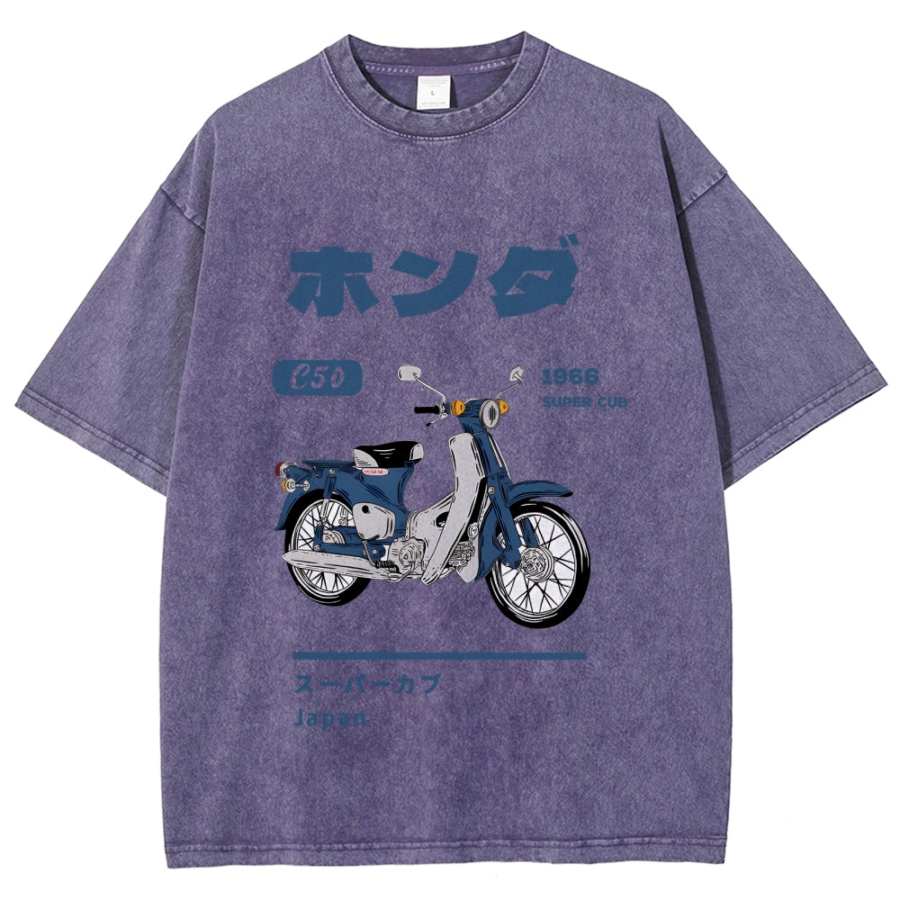 Honda C50 Super Cub Motorcycle Vintage Wash Japanese Design T-Shirt