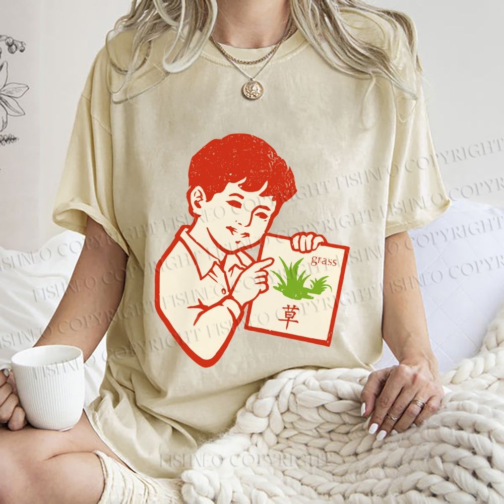Unisex Vintage Boy Reading Grass Printed Washed Tee