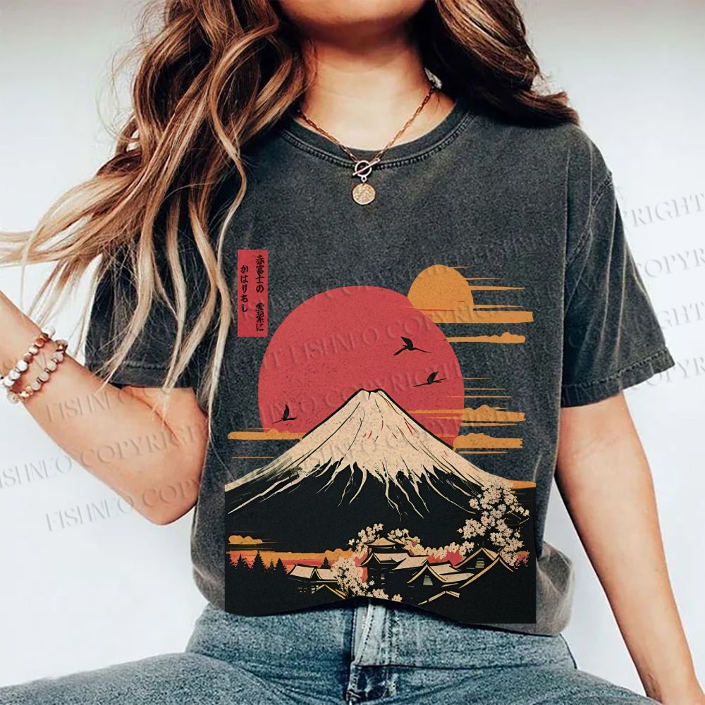 Unisex Japanese Mount Fuji Printed Washed Tee