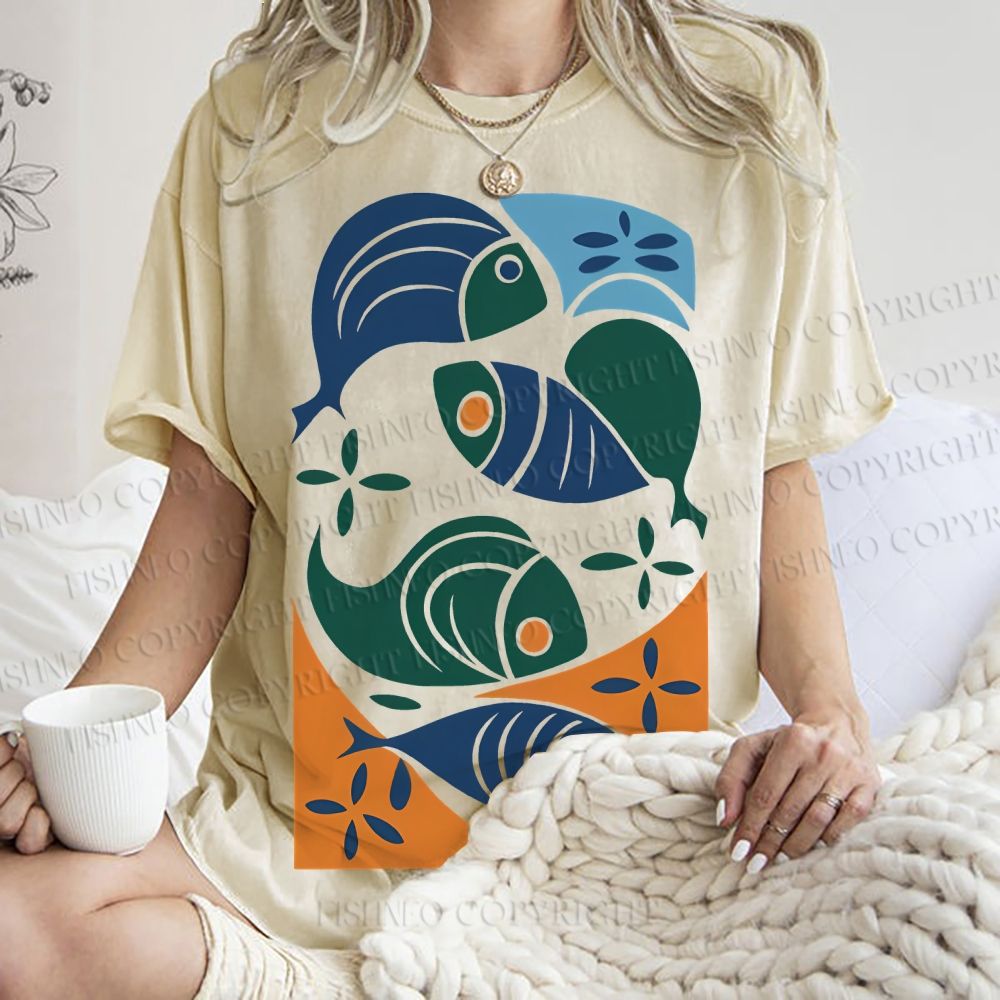 Unisex Vintage Fish Printed Washed Tee