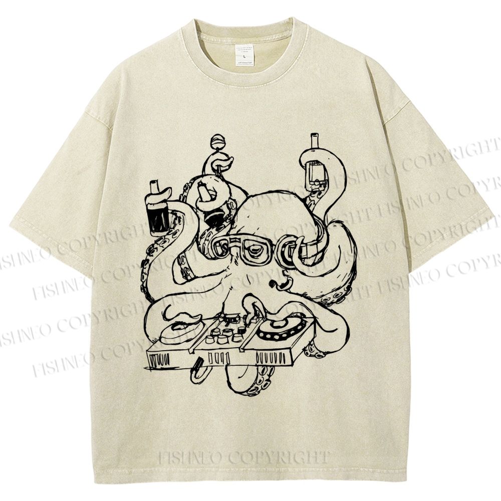 Unisex Vintage Busy Octopus Printed Washed Tee