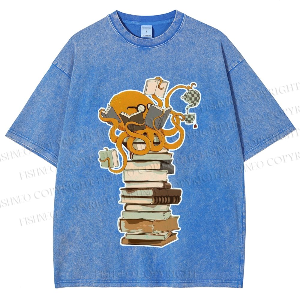 Unisex Vintage Wise Octopus Reading Books Printed Washed Tee