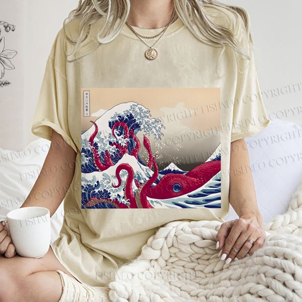 Unisex Vintage Japanese Wave Octopus Printed Washed Tee