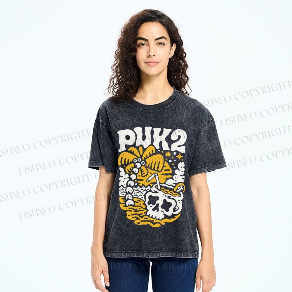 Unisex Vintage Skull On The Beach Printed Washed Tee