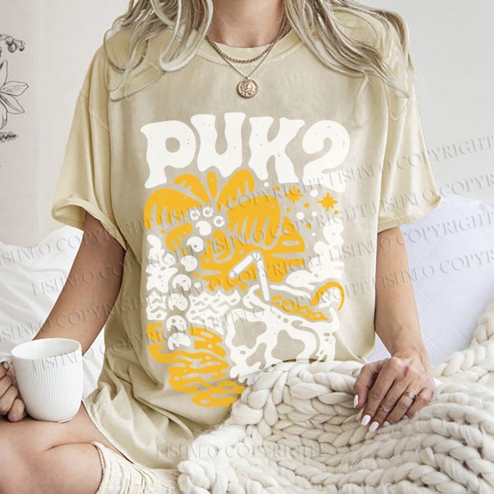 Unisex Vintage Skull On The Beach Printed Washed Tee