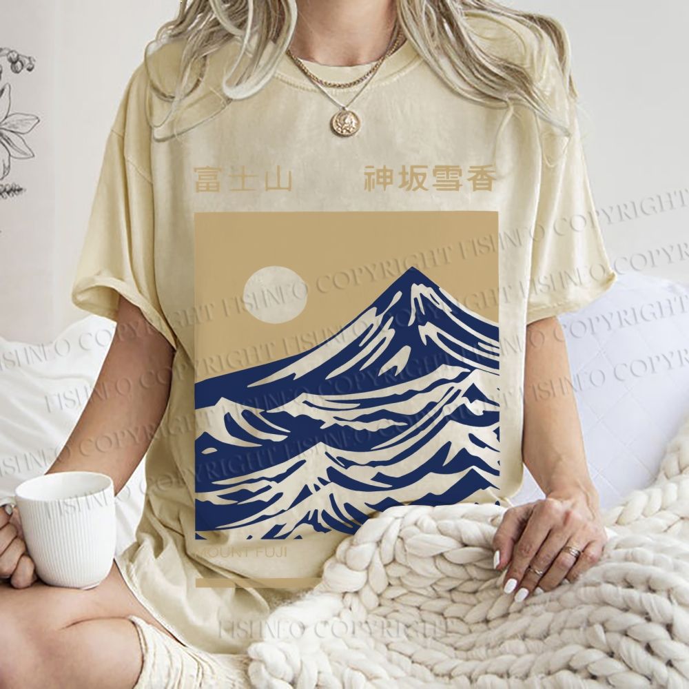 Unisex Vintage Japanese Mount Fuji Printed Washed Tee