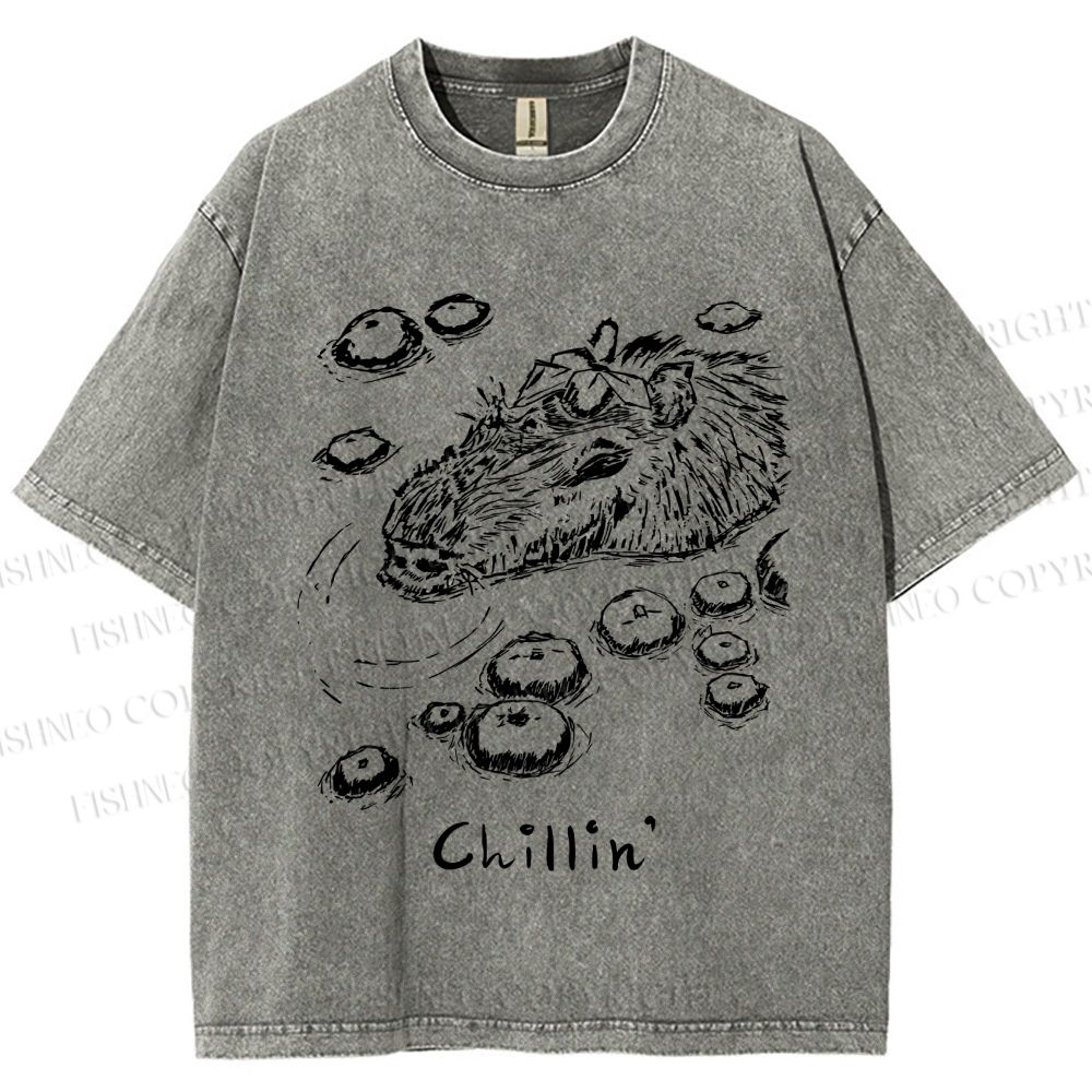 Unisex Vintage Chilling Capybara Printed Washed Tee