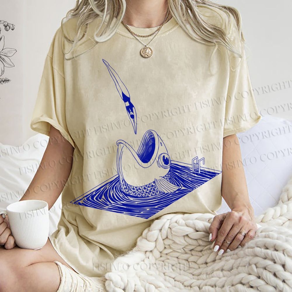 Unisex Jump Into Fish Printed Washed Tee