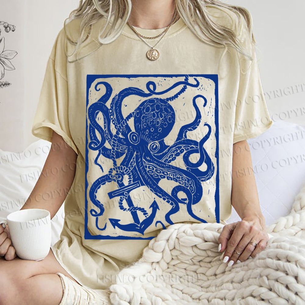 Unisex Vintage Octopus Printed Washed Tee