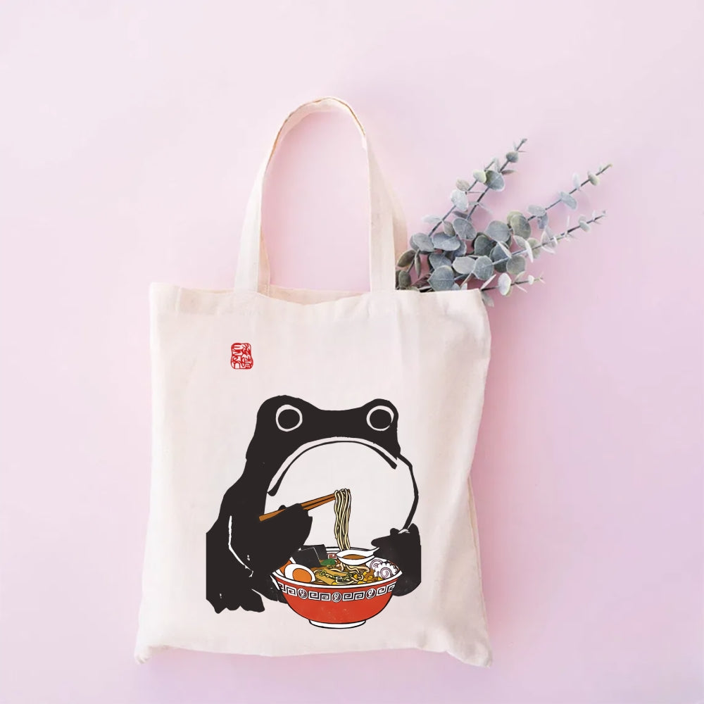 Funny Frog Eating Ramen Tote Bag
