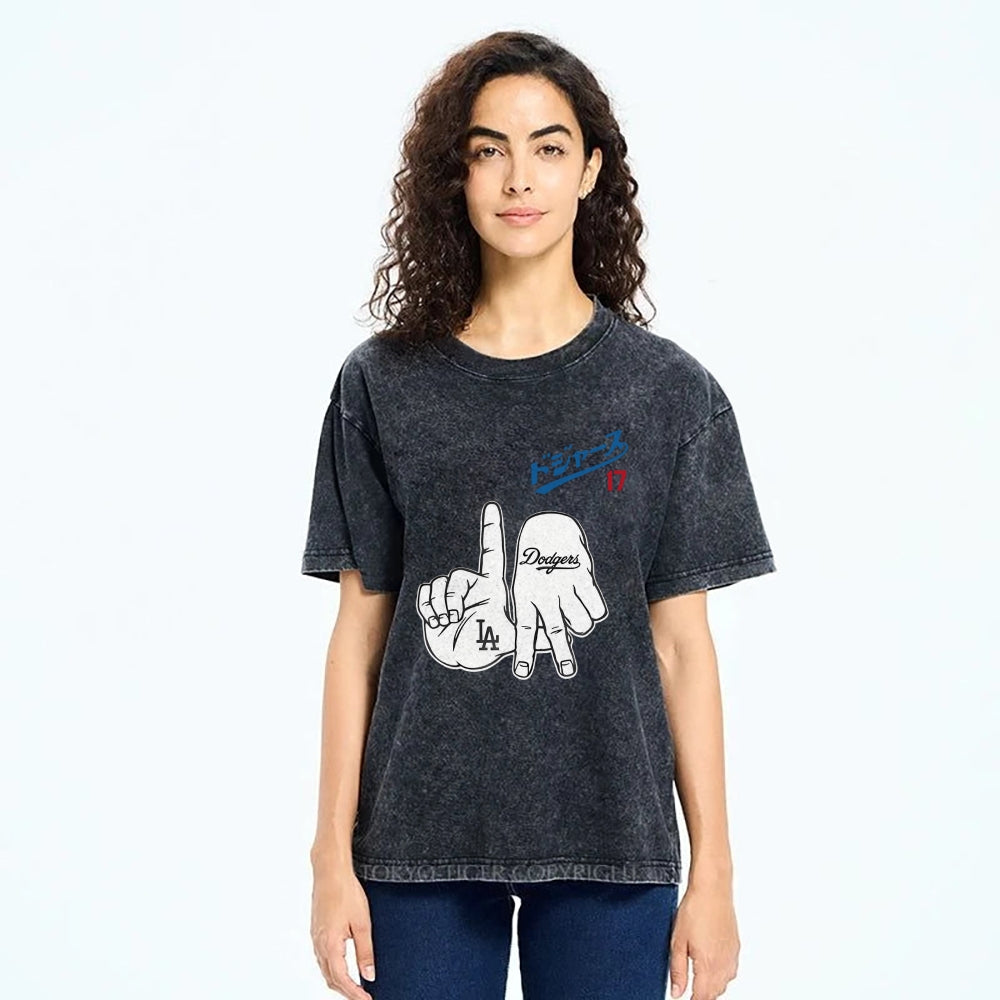 Dodger17 Vintage Japanese Design Washed T-Shirt