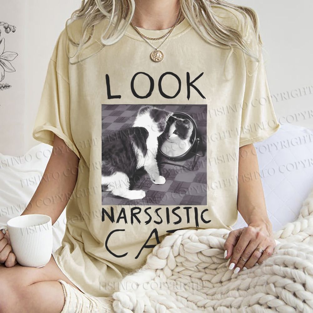 Unisex Cat Look Narssistic Printed Washed Tee