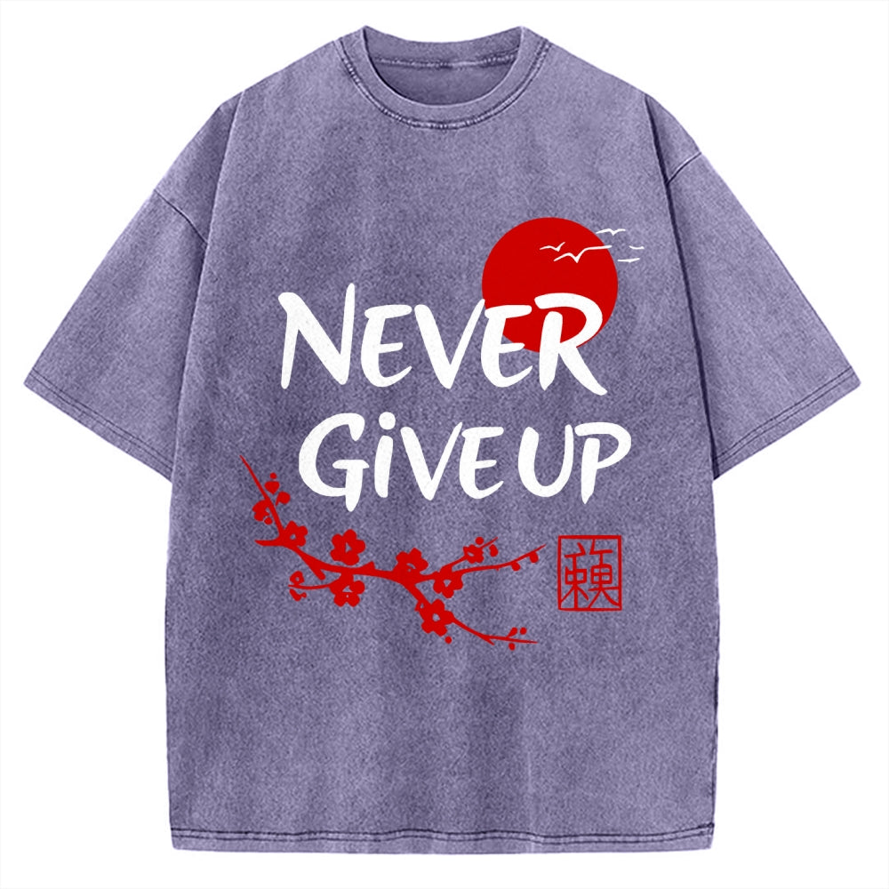 Never Give Up Vintage Washed T-shirt