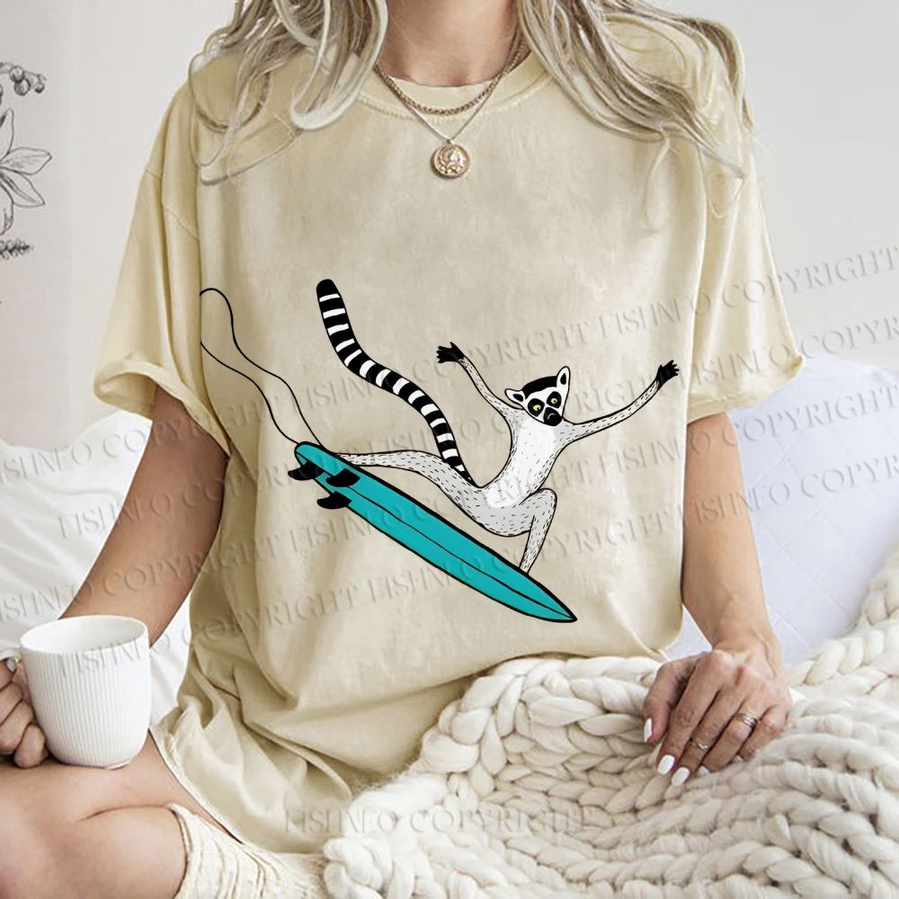 Unisex Lemur catta Skating Printed Washed Tee