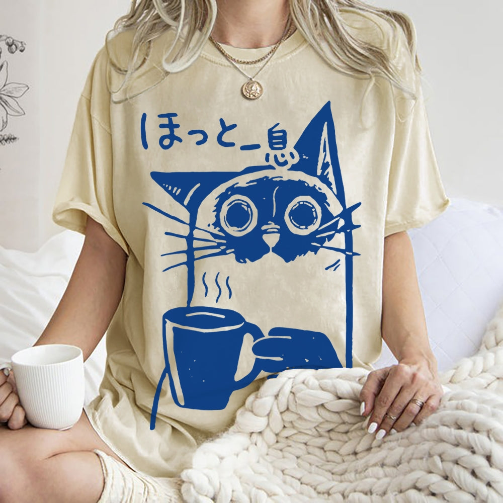Resting Cat Vintage Washed T-shirt