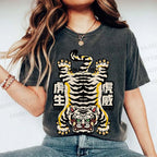 Unisex Vintage Strong Tiger Printed Washed Tee