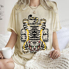Unisex Vintage Strong Tiger Printed Washed Tee