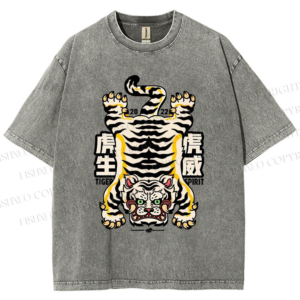 Unisex Vintage Strong Tiger Printed Washed Tee