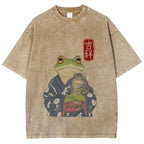 Frog Hugging Cat Washed T-Shirt